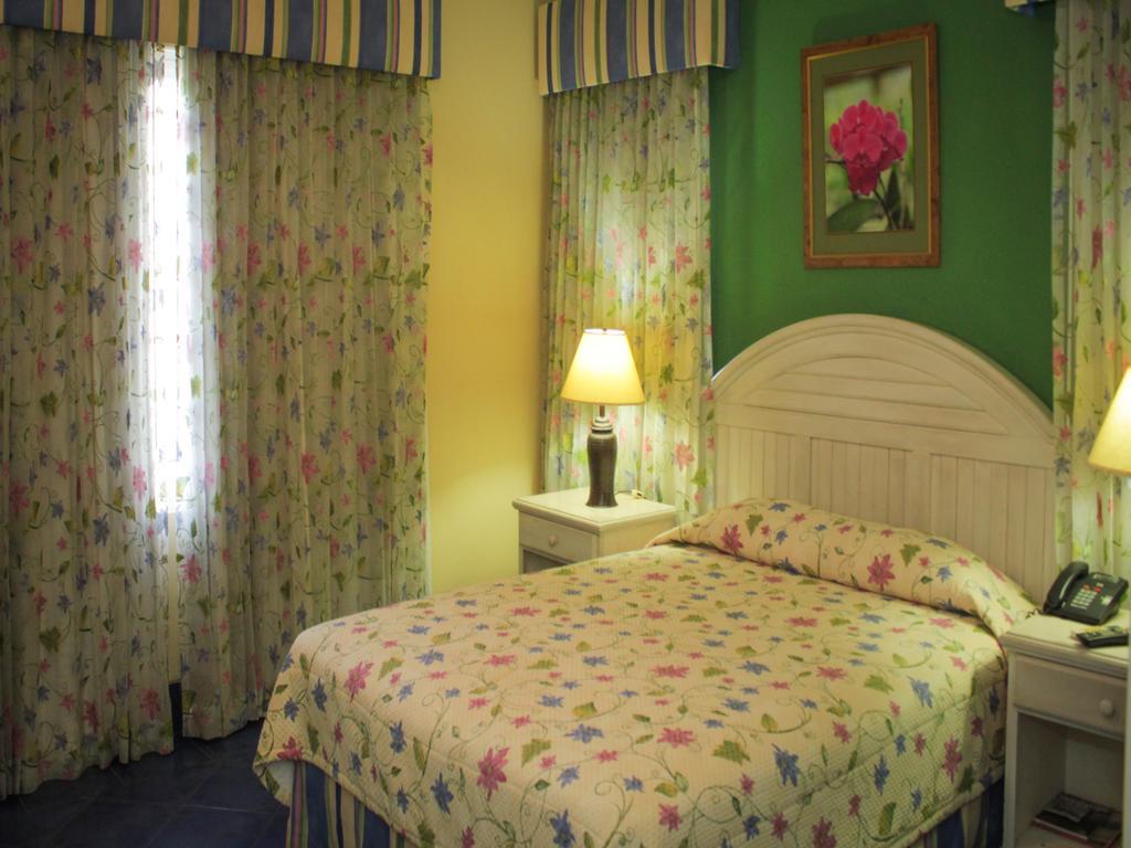 L'Orchidee Boutique Hotel Port of Spain Exterior foto